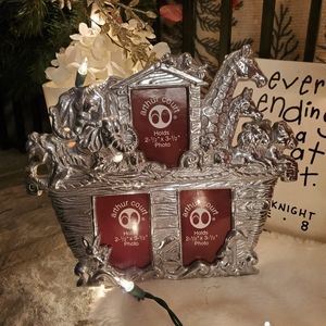 Arthur court picture frame